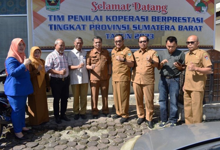 Digitalisasi Koperasi Dan UMKM KUD KOTO BARU